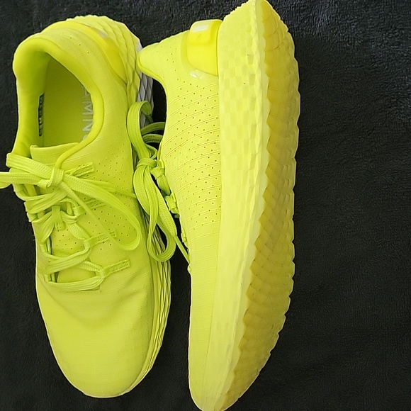 Nobull Ripstop Running Shoes - Picture 3 of 5